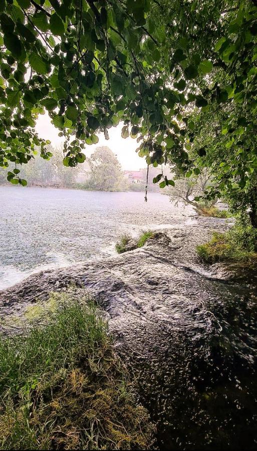 Holiday Home Waterfall View Bihać Dış mekan fotoğraf