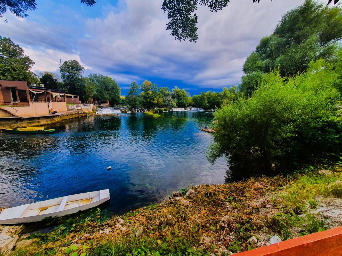 Holiday Home Waterfall View Bihać Dış mekan fotoğraf