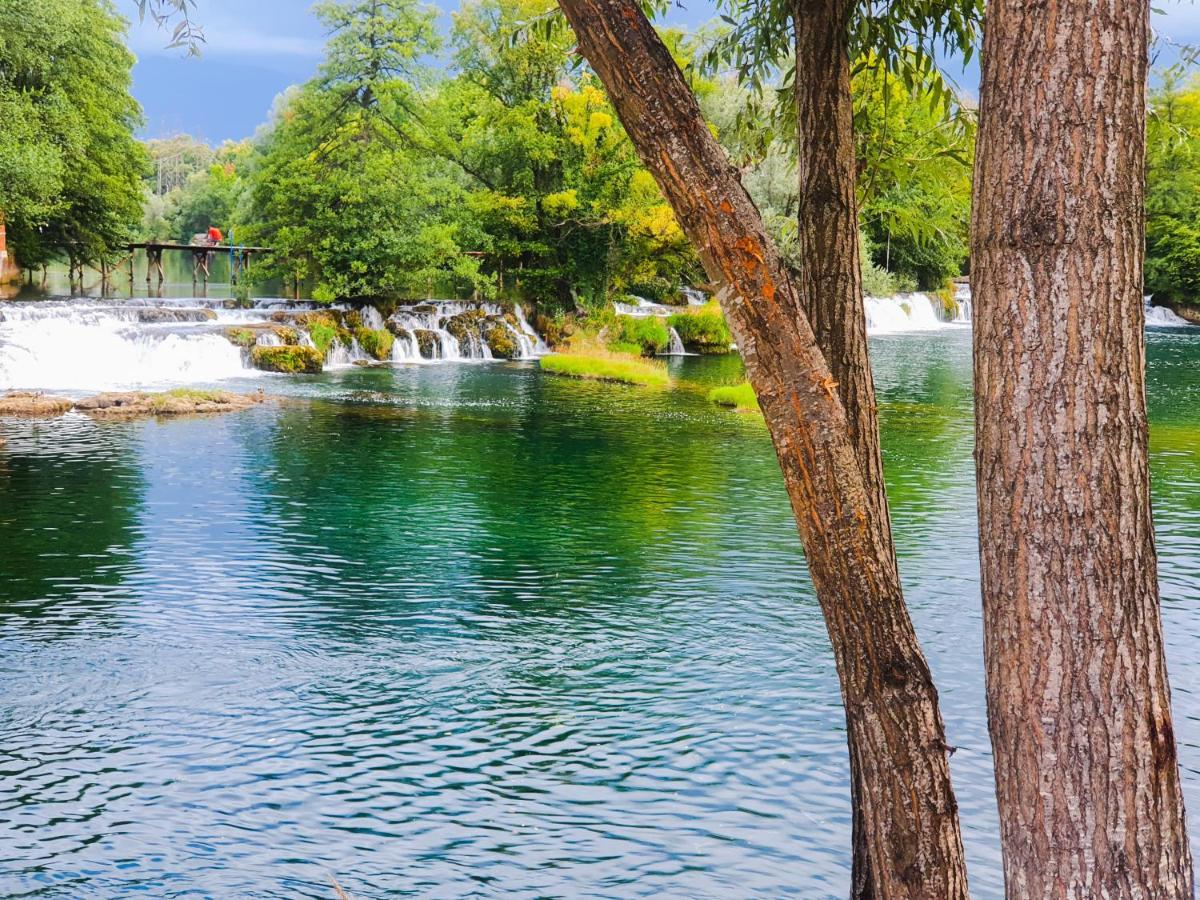 Holiday Home Waterfall View Bihać Dış mekan fotoğraf